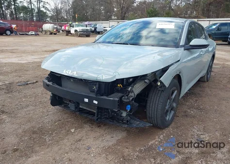 2025 Kia K4 Lxs from USA, damaged, VIN 3KPFT4DE0SE084815